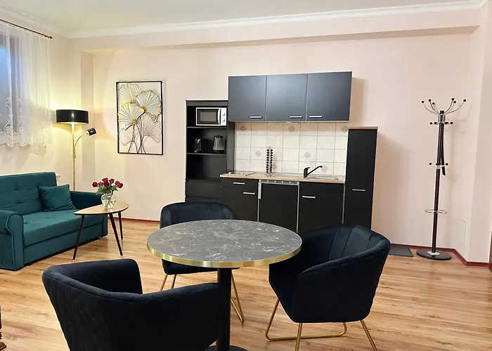 Quartier Victoria - Exklusives Souterrain-studio Am Goethepark Mit Kueche