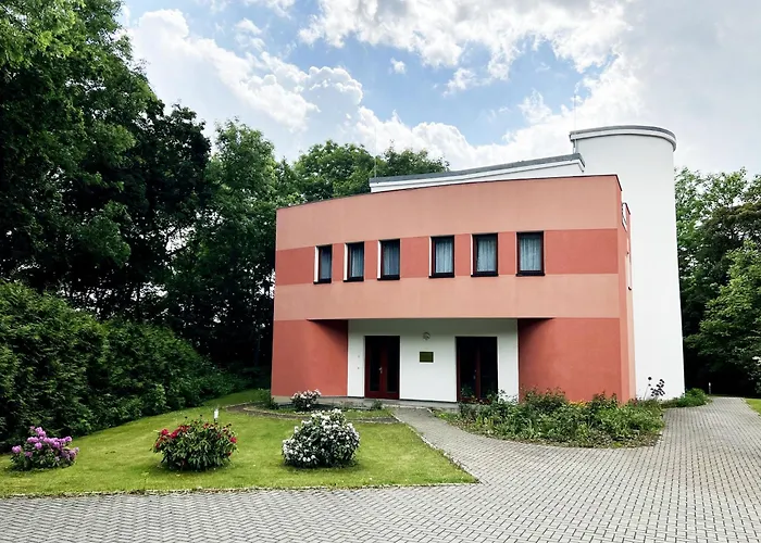 Quartier Victoria - Exklusives Souterrain-studio Am Goethepark Mit Küche Apartamento *